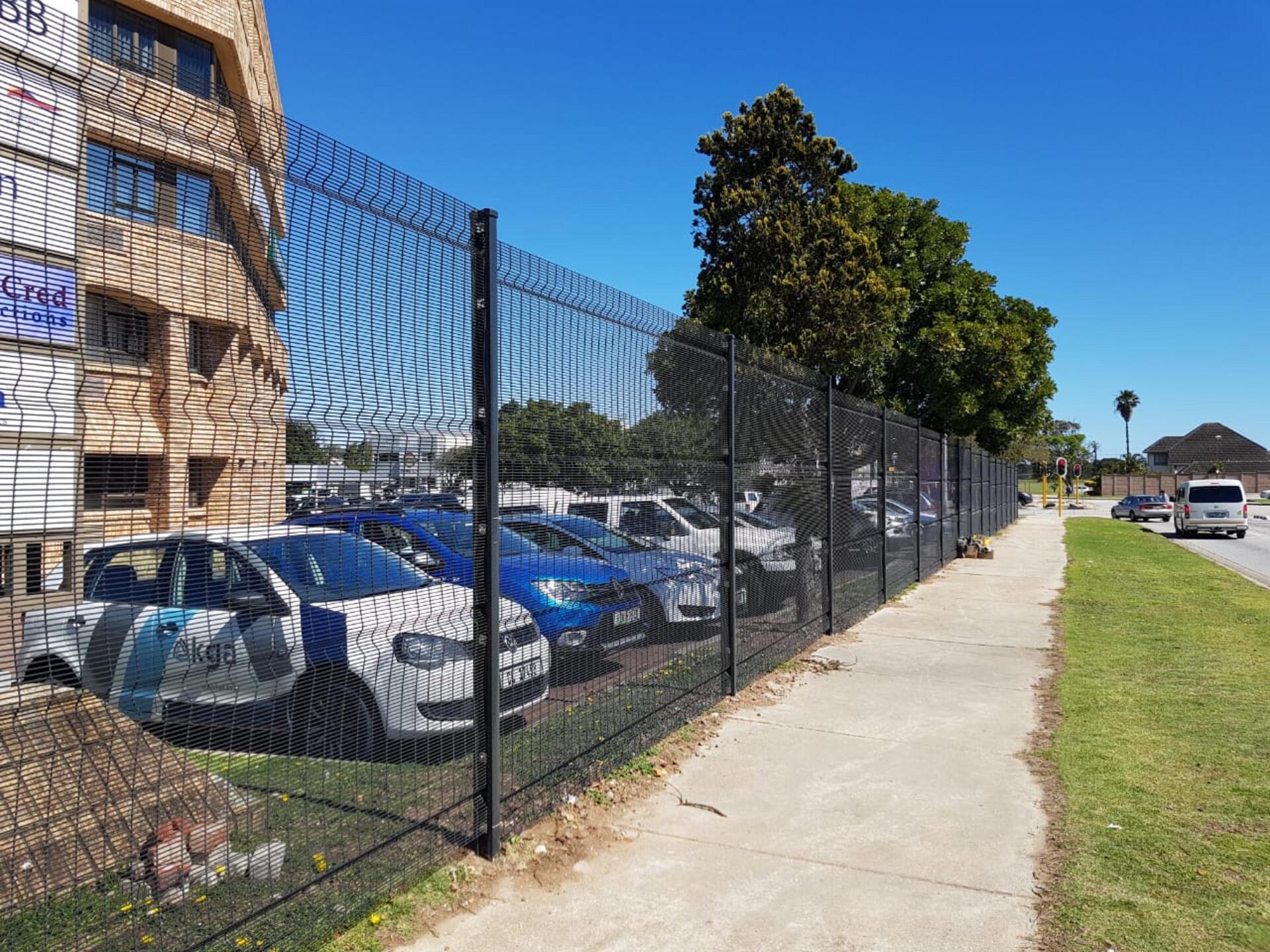 Clear-Vu fence installation